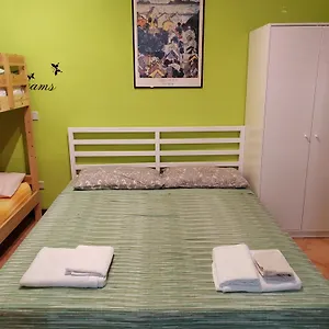 https://mamavihouse.it-romehotels.com